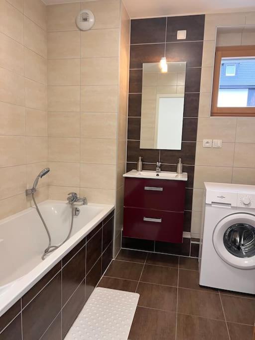 Appartement Red Jardin Tres Calme Saint-Louis  Kültér fotó